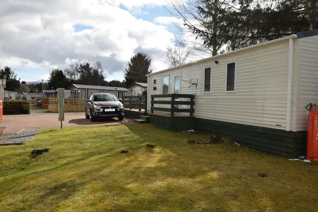 'Oakley' Boat Of Garten Holiday Park Exterior photo